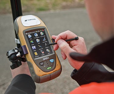 GRS-1 GNSS Receiver | SOKKIA Europe GRS-1 GNSS Receiver | SOKKIA Europe